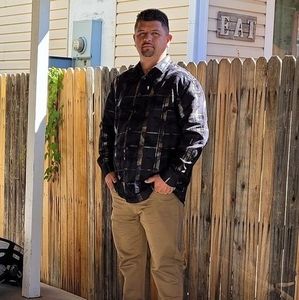 Meet your Posher, Jorge